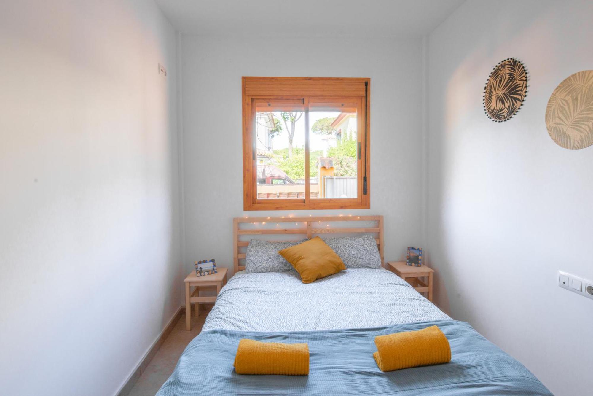 Namawa Surfhouse Hostel Chiclana de la Frontera Luaran gambar