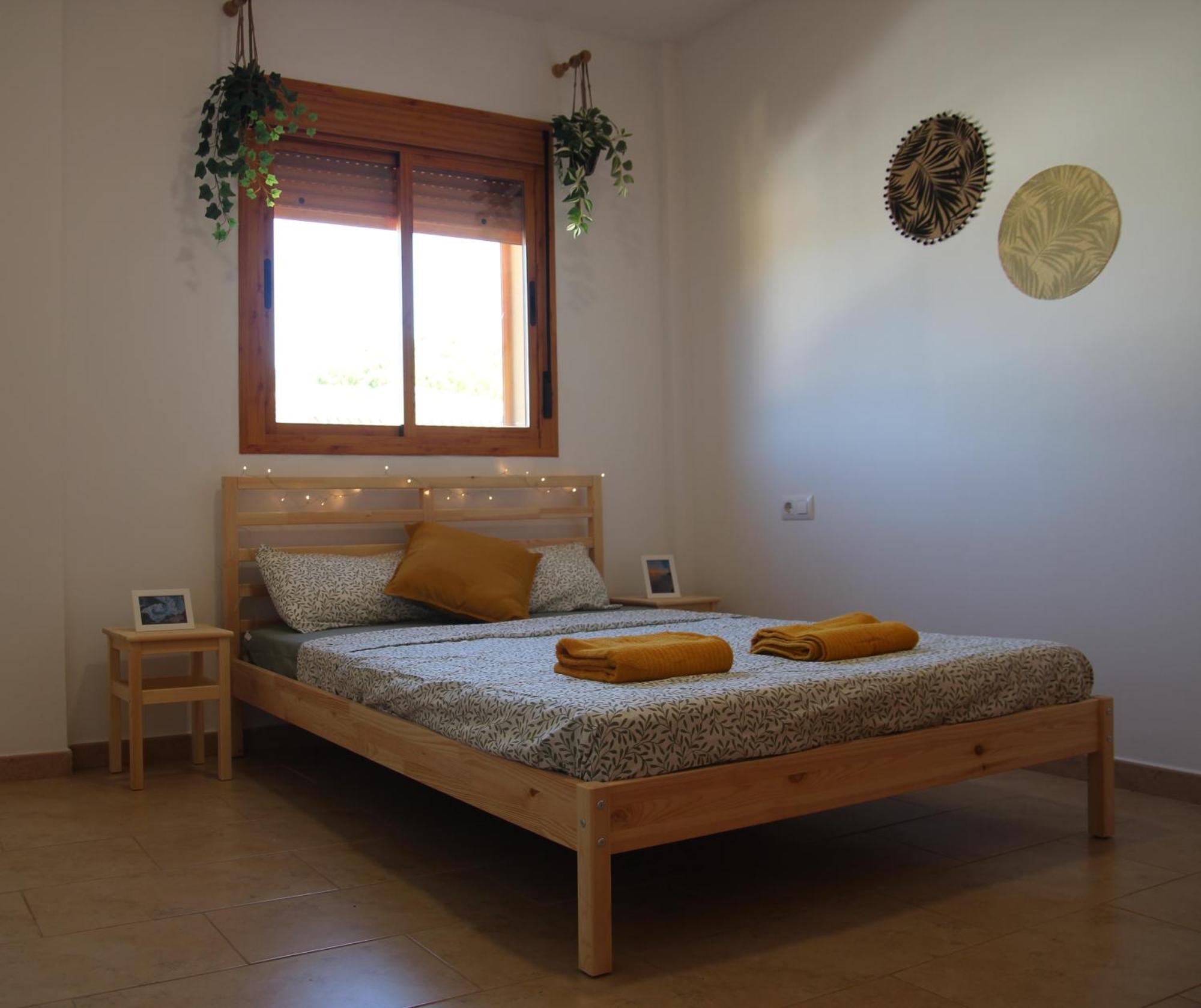 Namawa Surfhouse Hostel Chiclana de la Frontera Luaran gambar